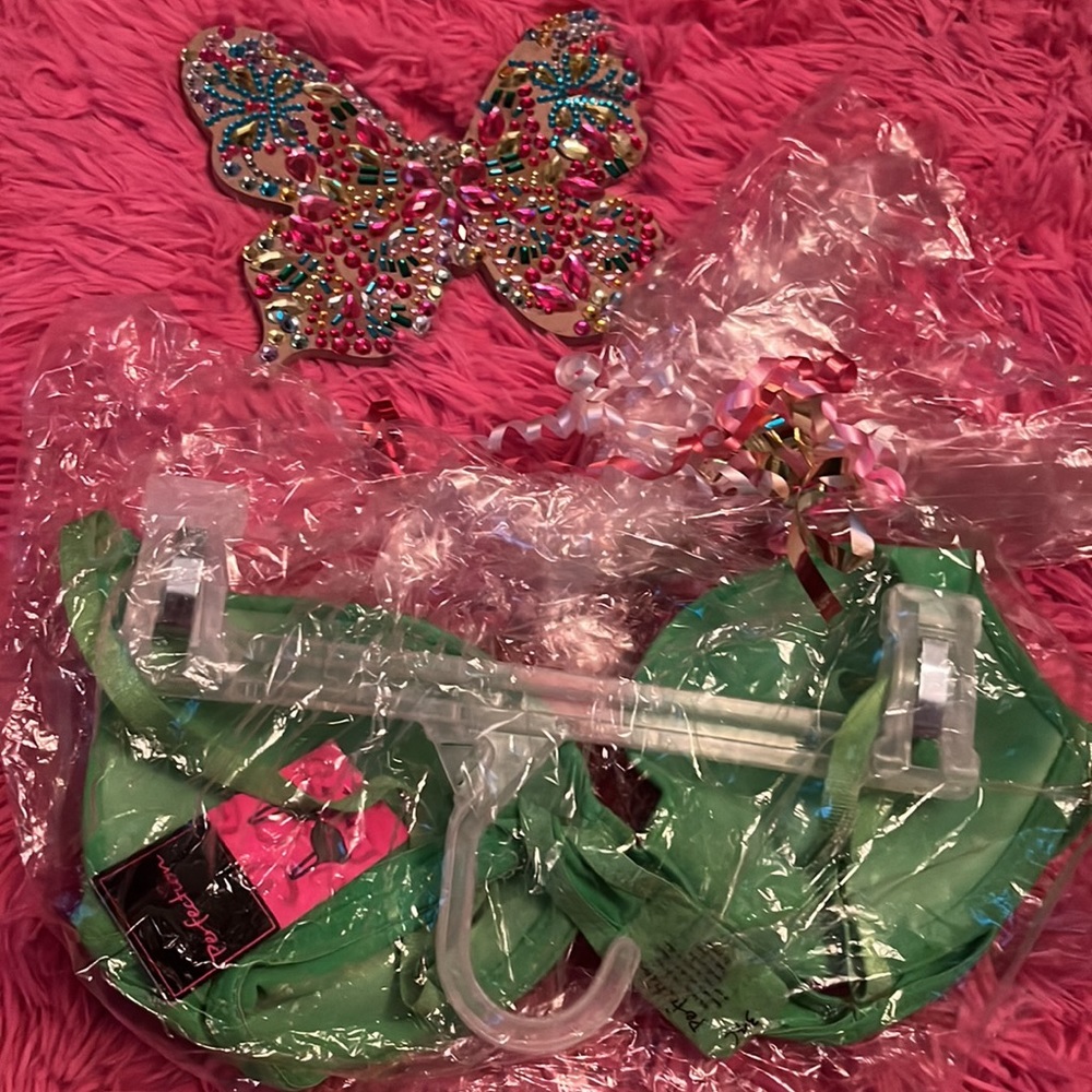 Customized Bling Bras - Picture 2 of 5